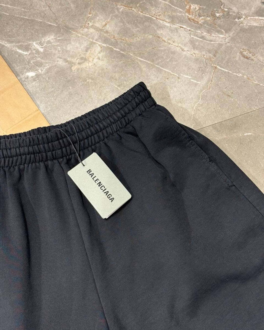 Шорты Balenciaga