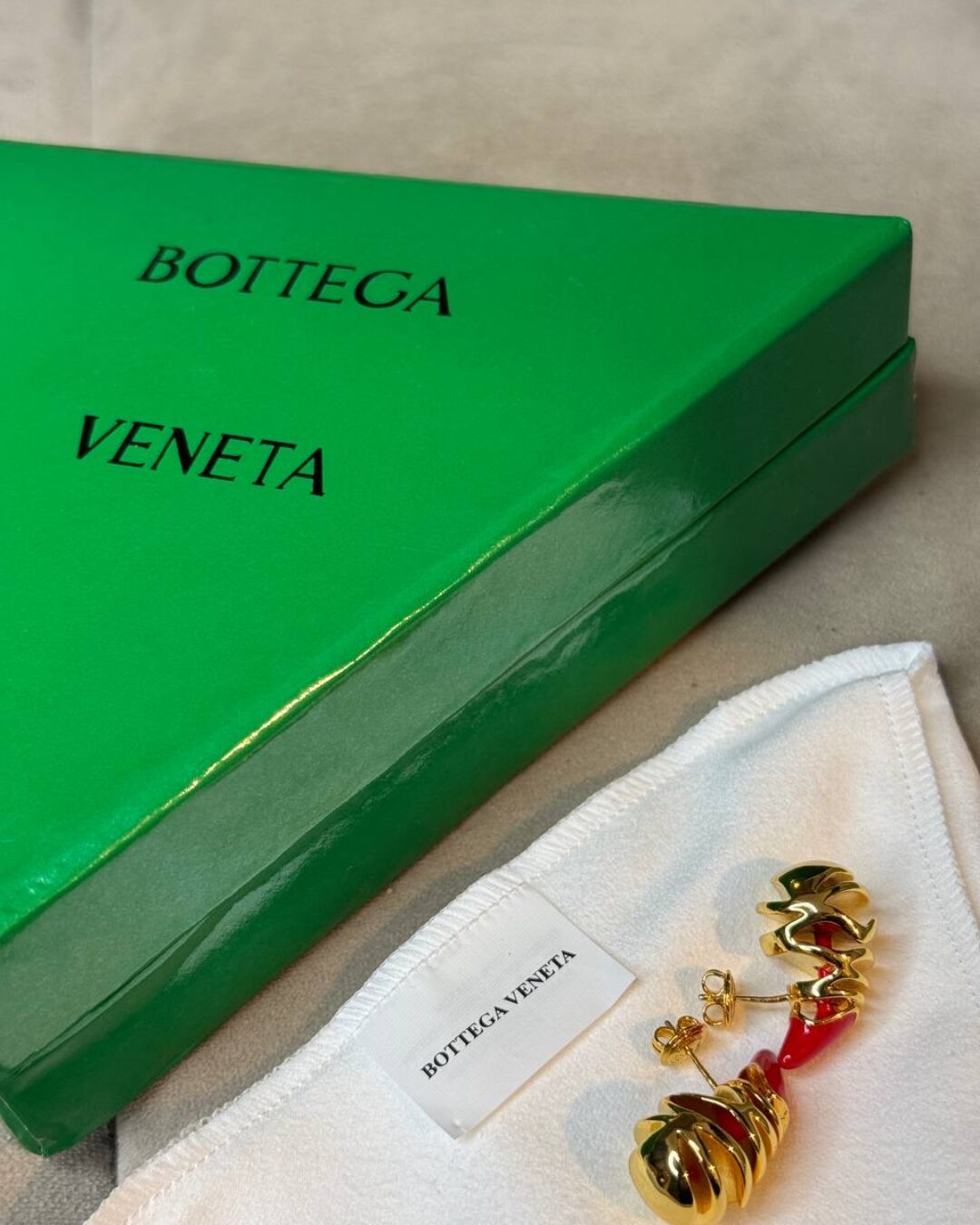 Серьги Bottega Venetta