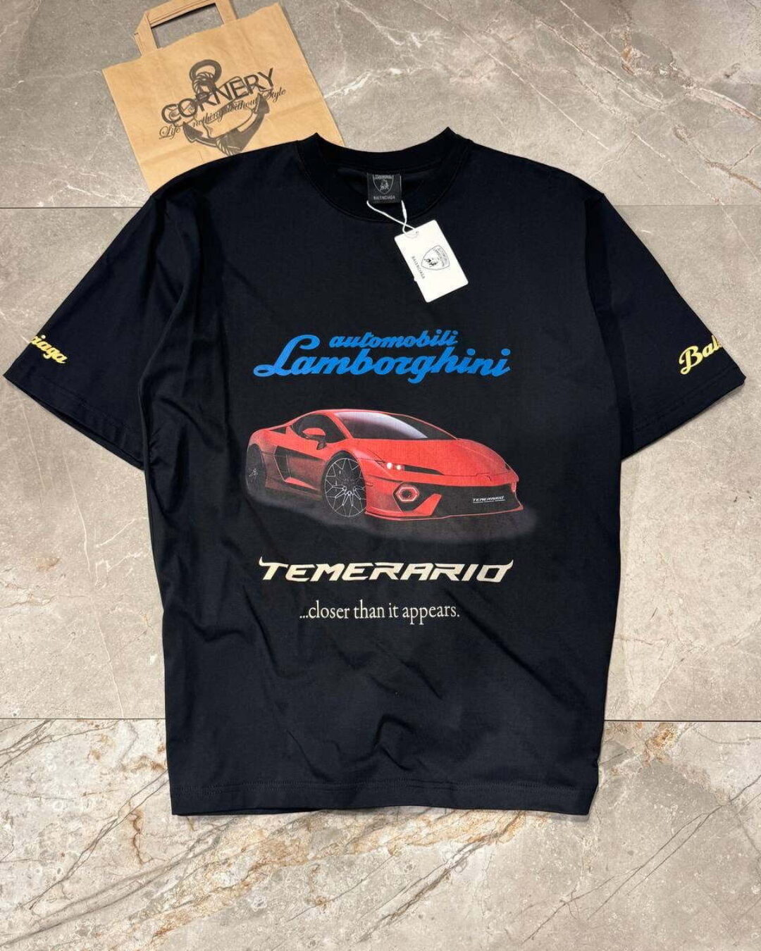 Футболка Balenciaga