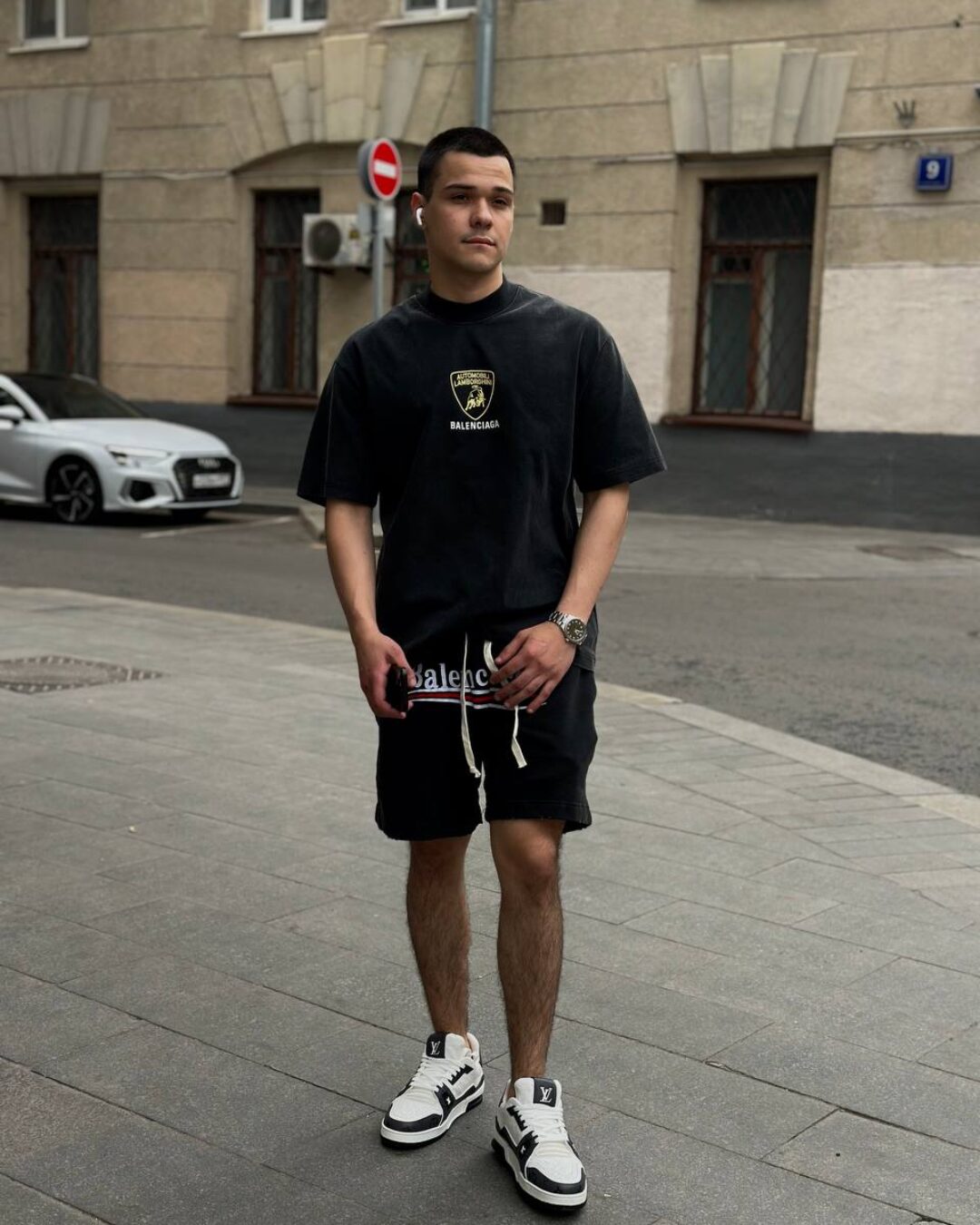 Футболка Balenciaga