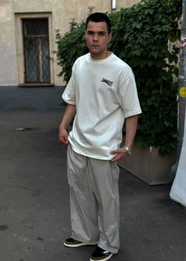 Футболка Balenciaga