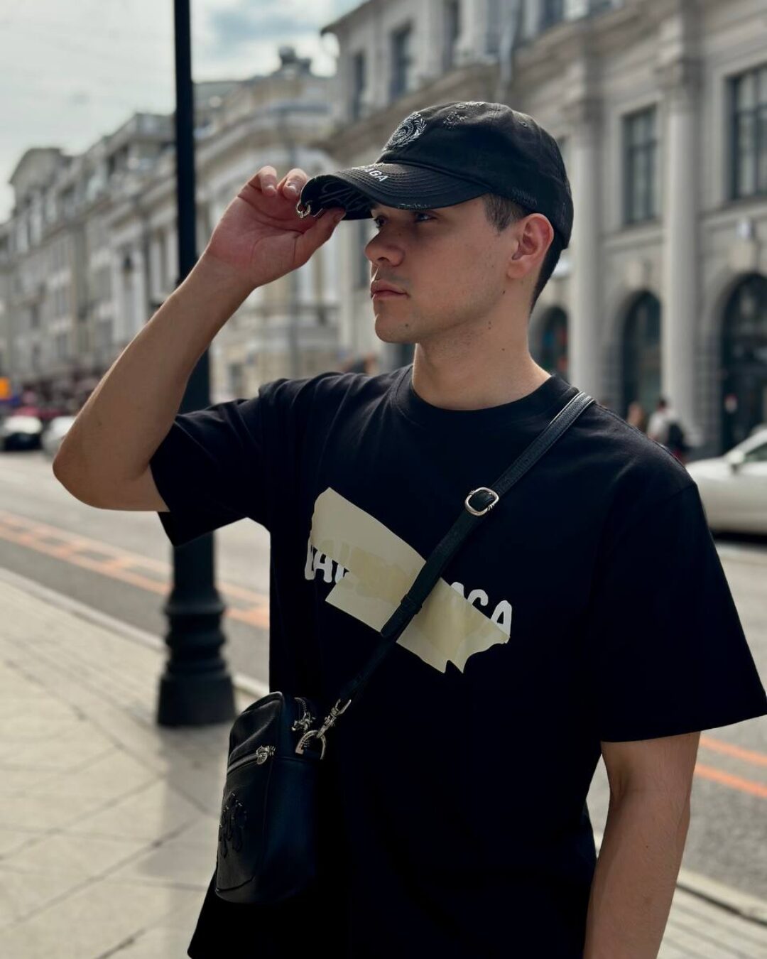 Футболка Balenciaga
