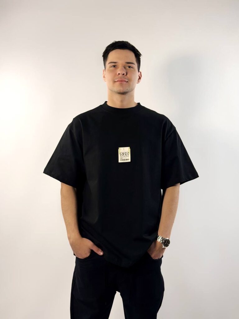 Футболка Balenciaga