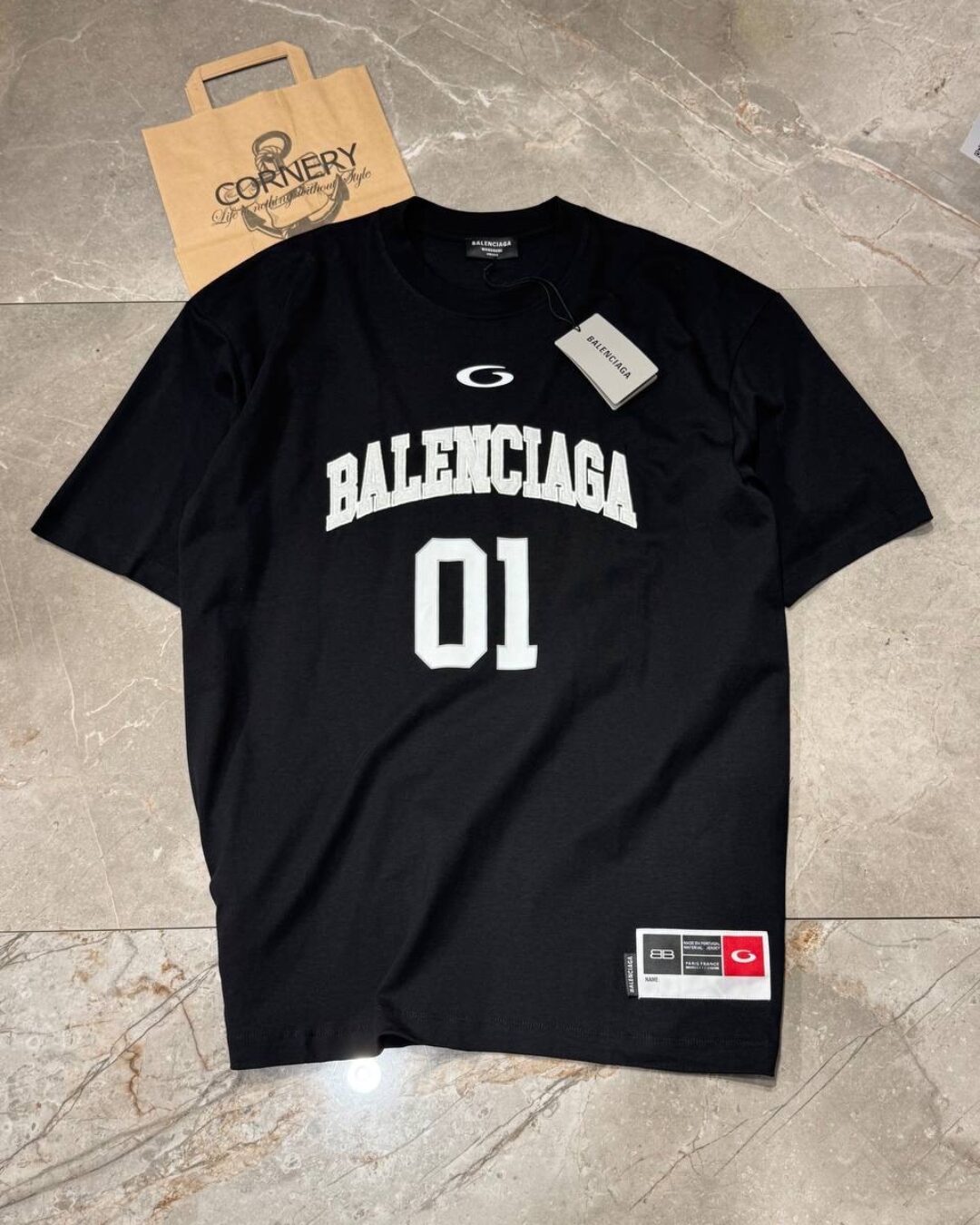 Футболка Balenciaga