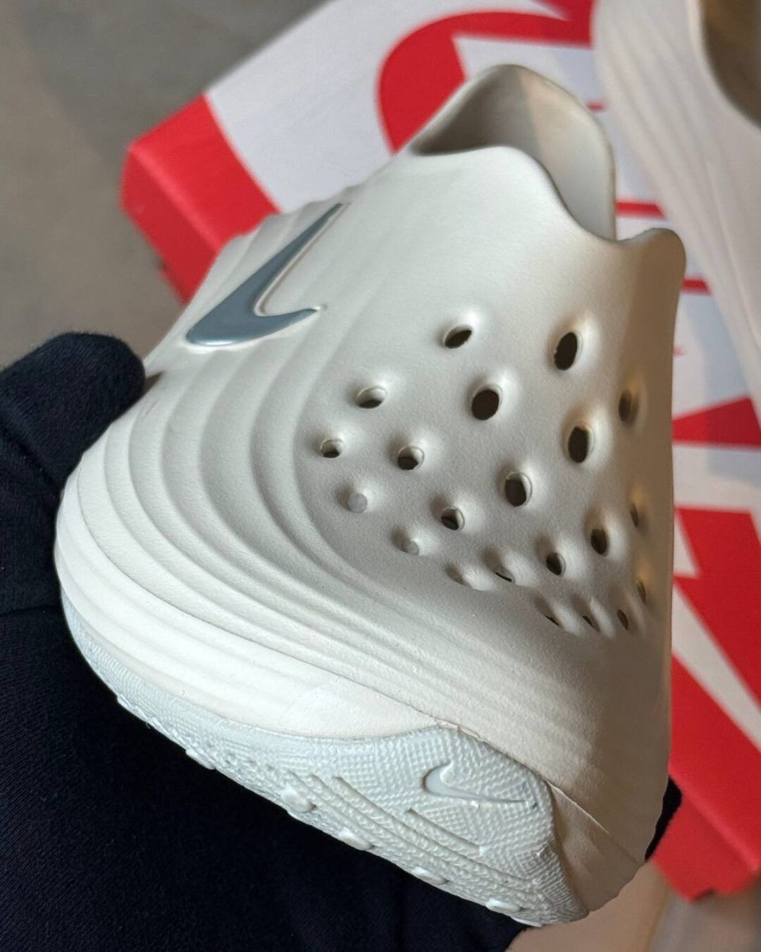 Сабо Nike Reactx Rejuven8 'Light Orewood Brown'