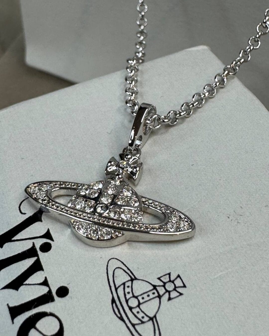 Колье Vivienne Westwood