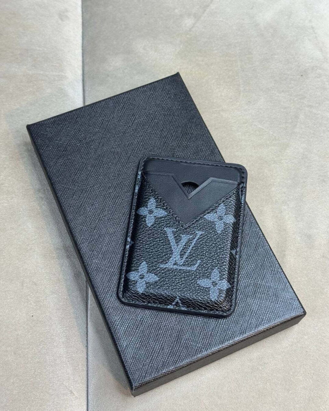 Картхолдер Louis Vuitton (Magsafe)