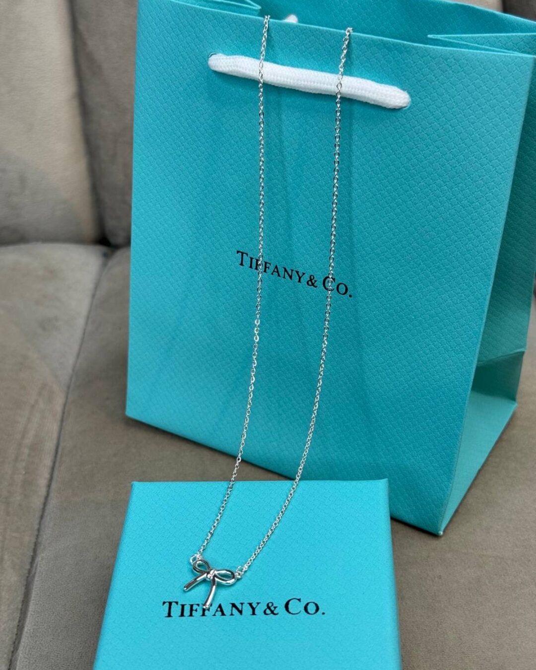 Колье Tiffany Mini Ribbon