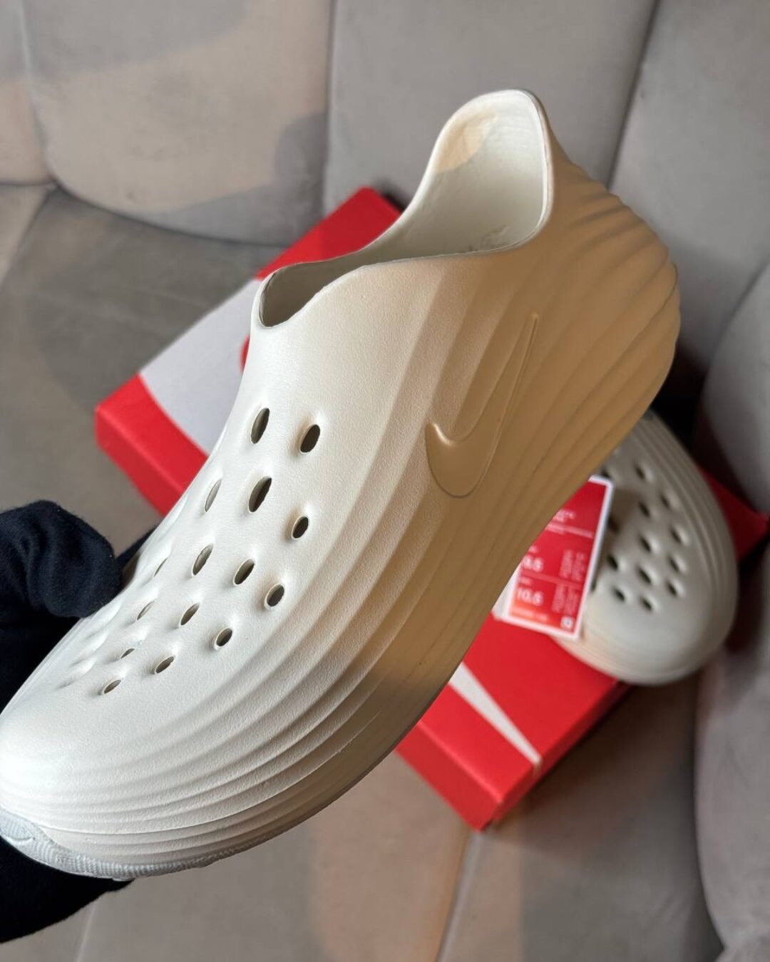 Сабо Nike Reactx Rejuven8 'Light Orewood Brown'