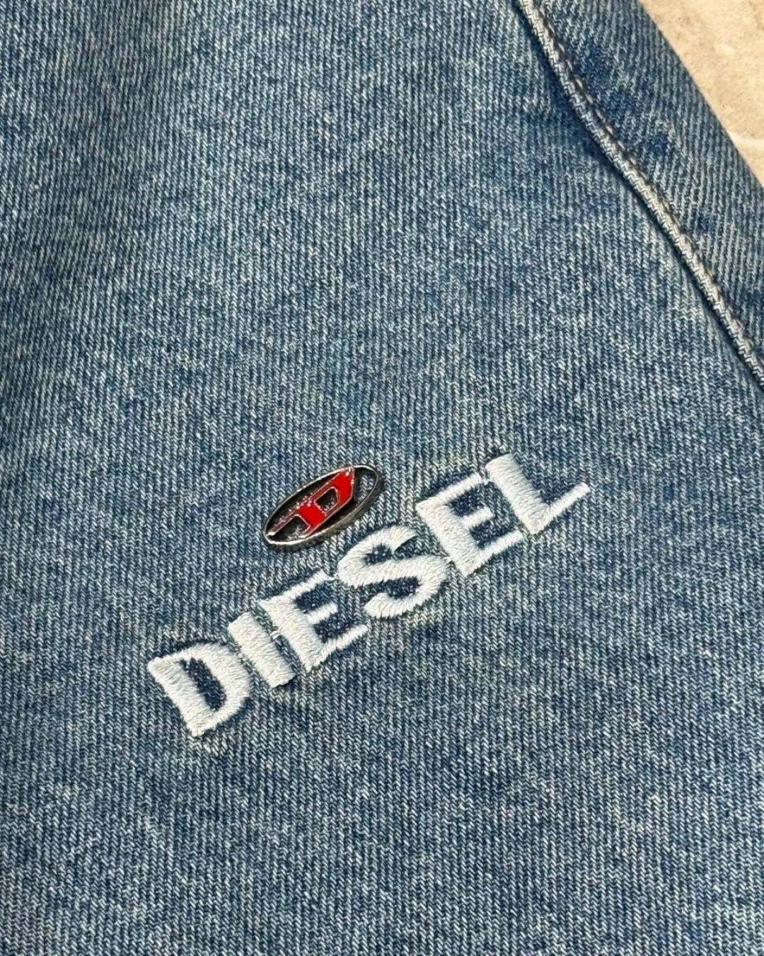 Джинсы Diesel