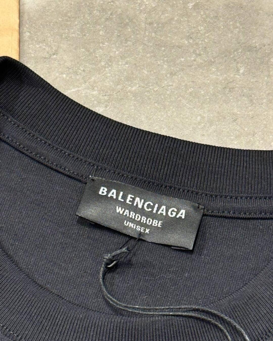 Футболка Balenciaga
