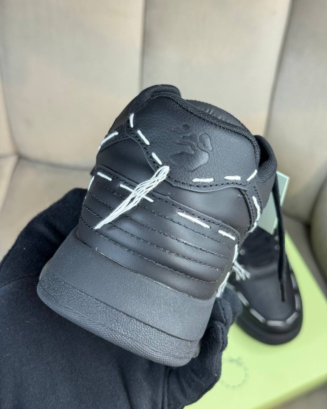 Кроссовки Off White