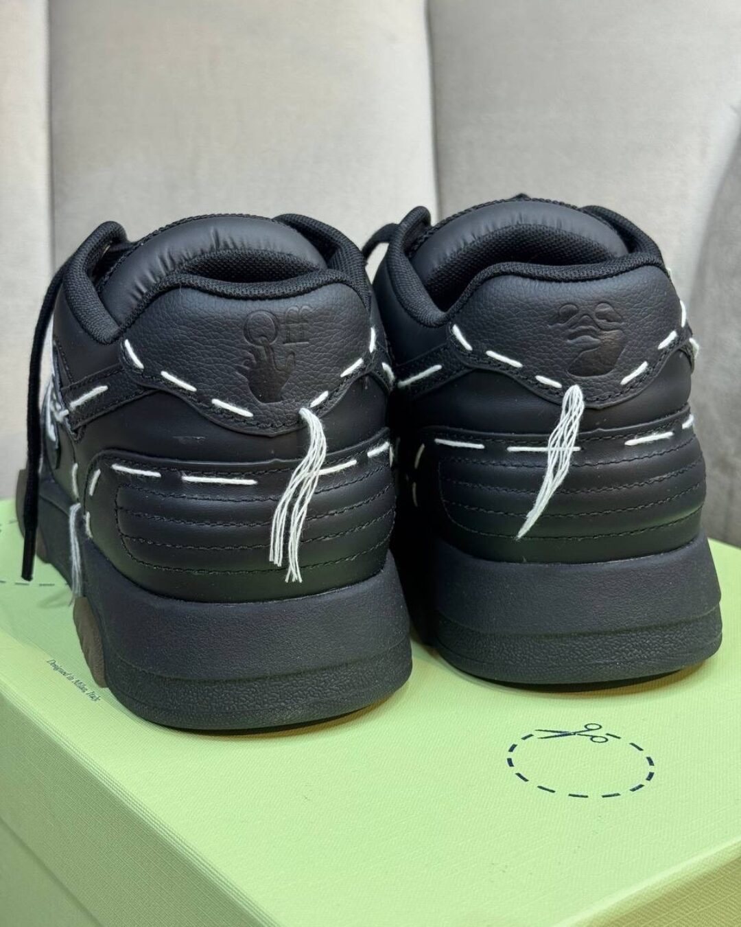 Кроссовки Off White