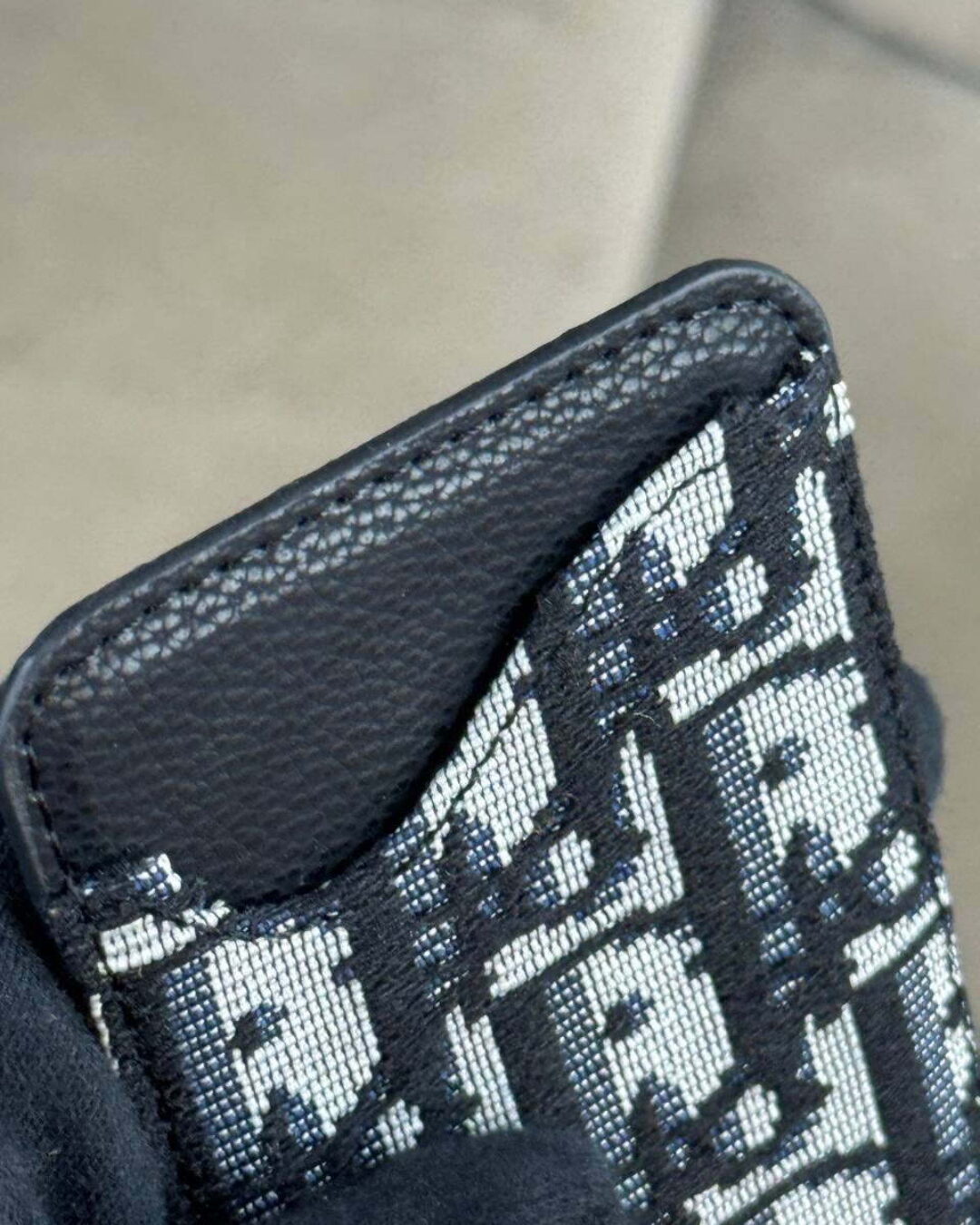 Картхолдер Dior (Magsafe)