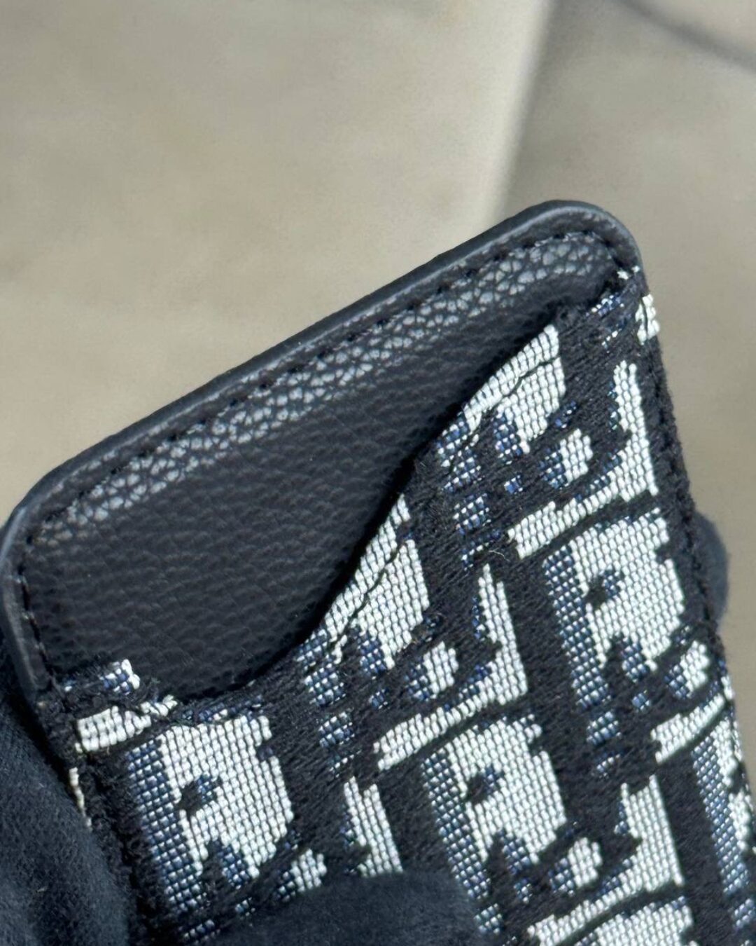 Картхолдер Dior (Magsafe)