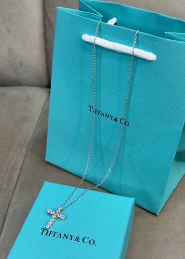 Колье Tiffany Cross Pendant