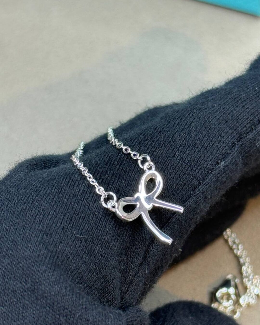 Колье Tiffany Mini Ribbon