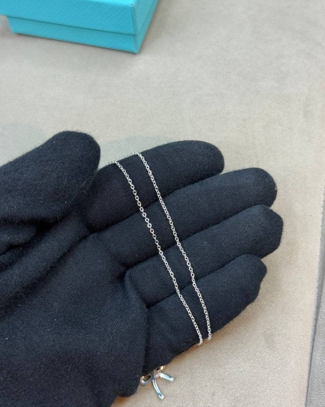 Колье Tiffany Mini Ribbon