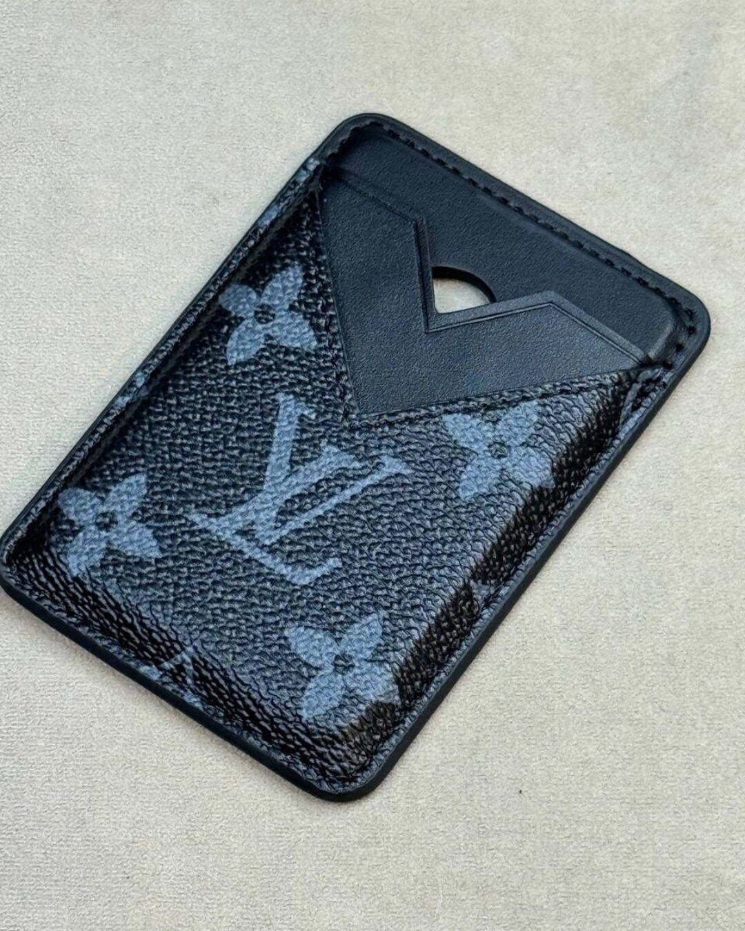 Картхолдер Louis Vuitton (Magsafe)