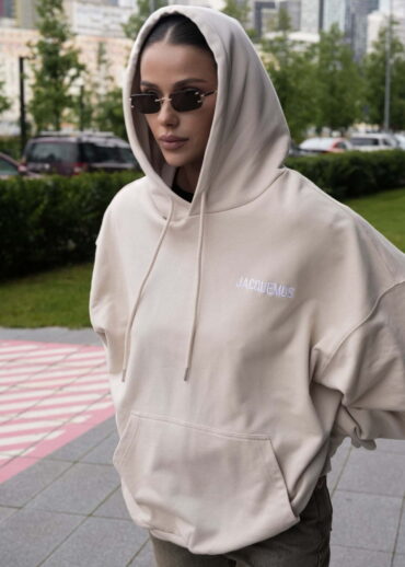 Худи Jacquemus