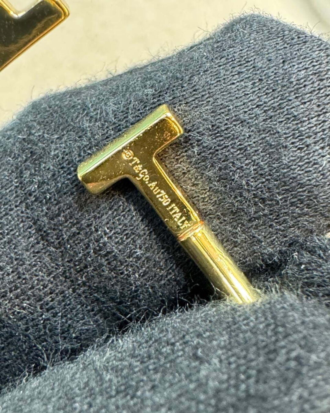 Браслет Tiffany T (Gold/Gems)