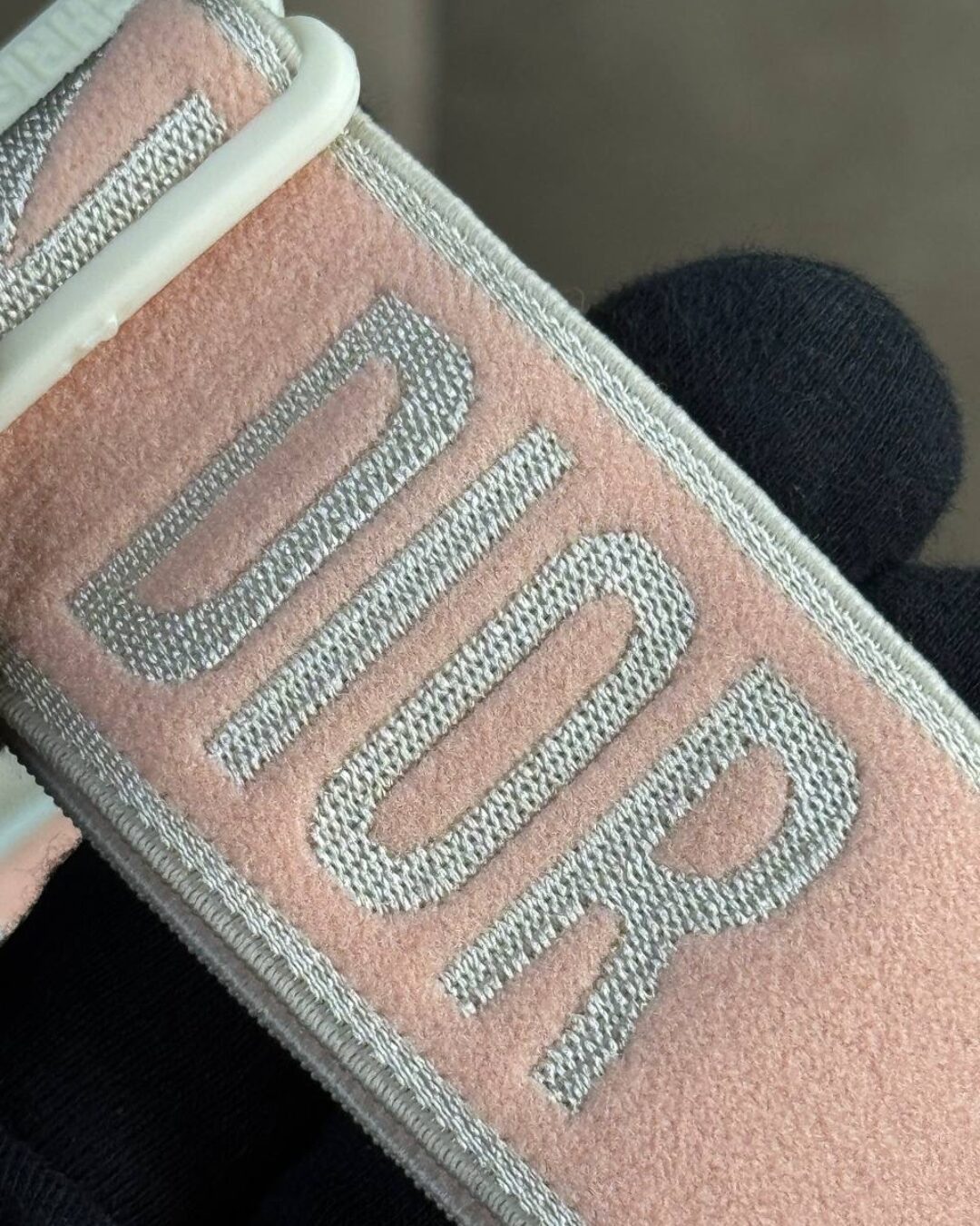 Солнцезащитный козырек Dior