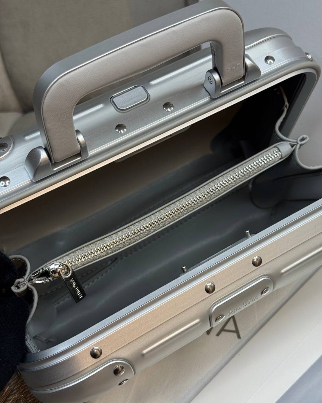 Сумка Rimowa