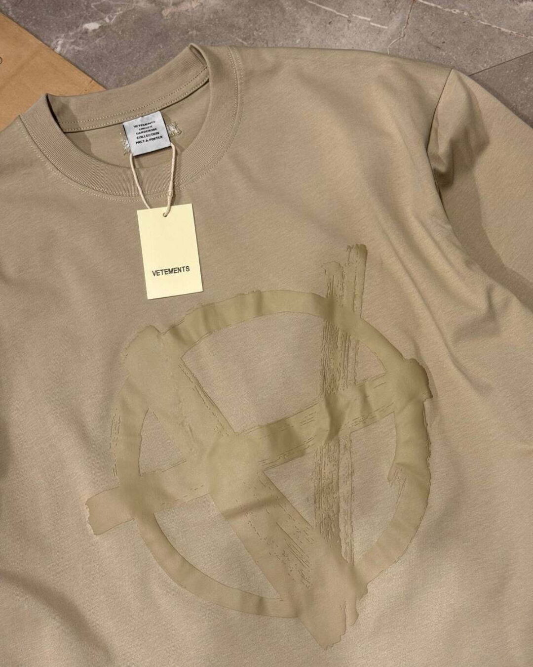 Футболка Vetements Anarchy — фото 3