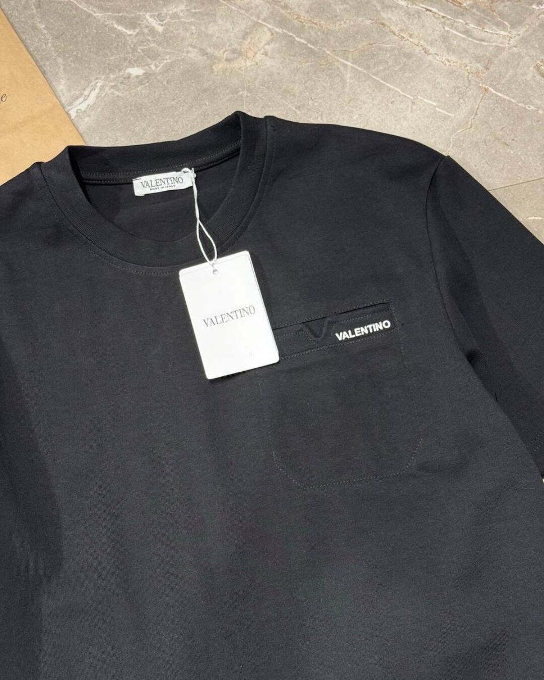 Футболка Valentino