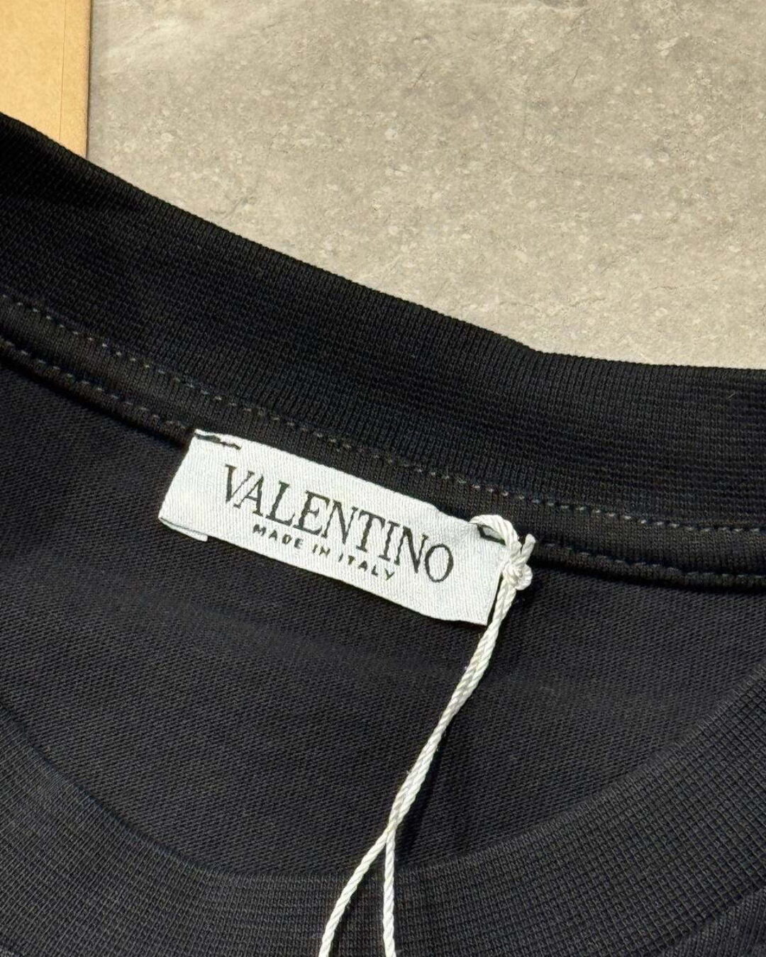 Футболка Valentino