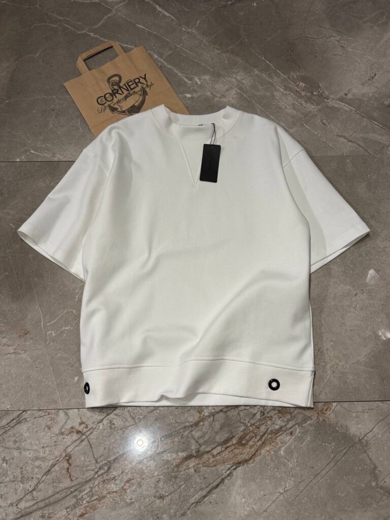 Футболка Prada