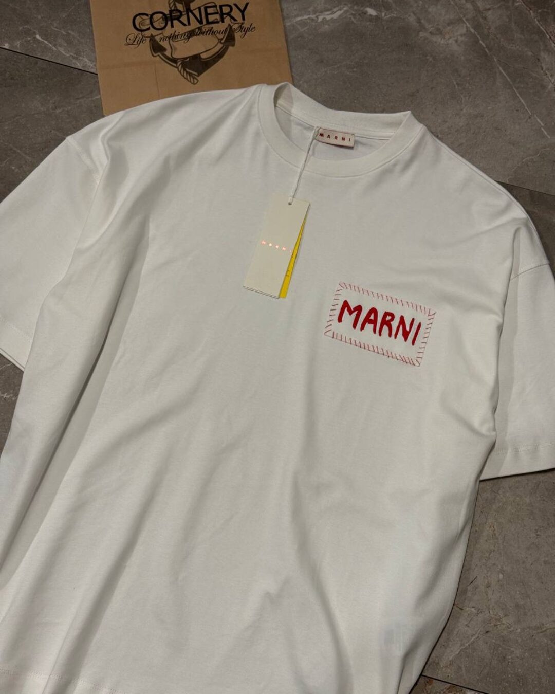 Футболка Marni