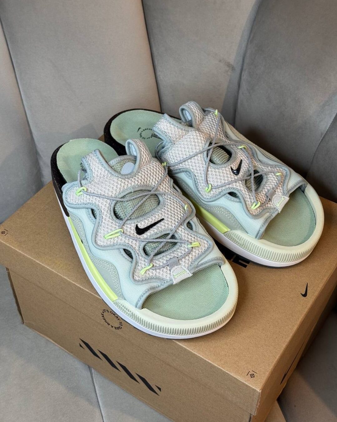 Тапки NikeLab Offline 2.0