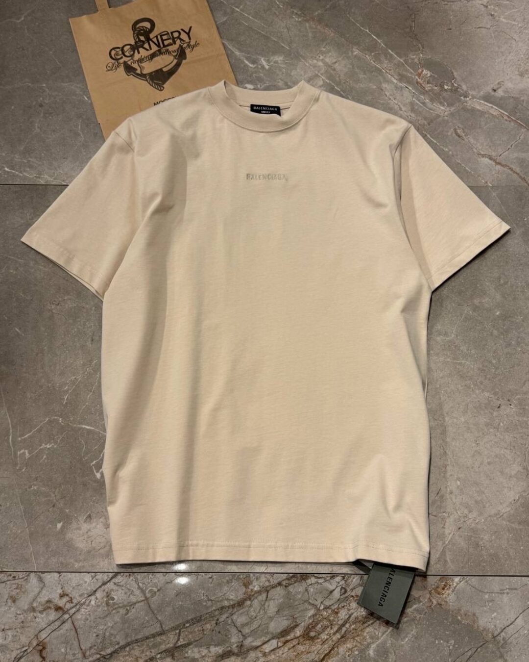 Футболка Balenciaga