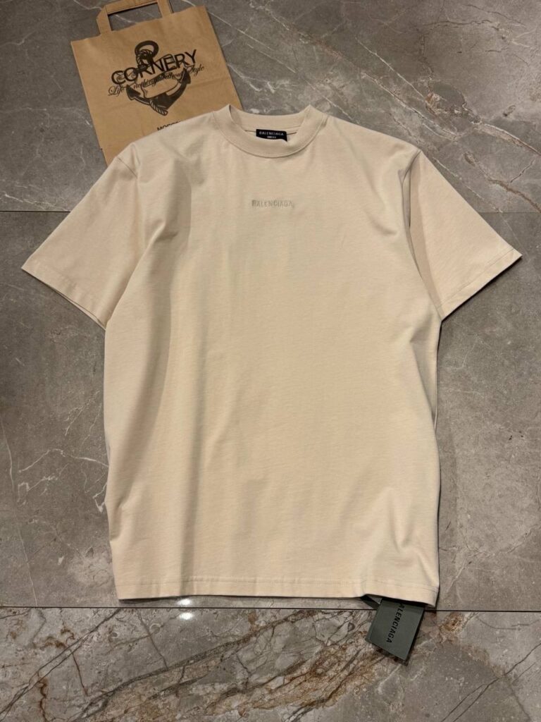 Футболка Balenciaga