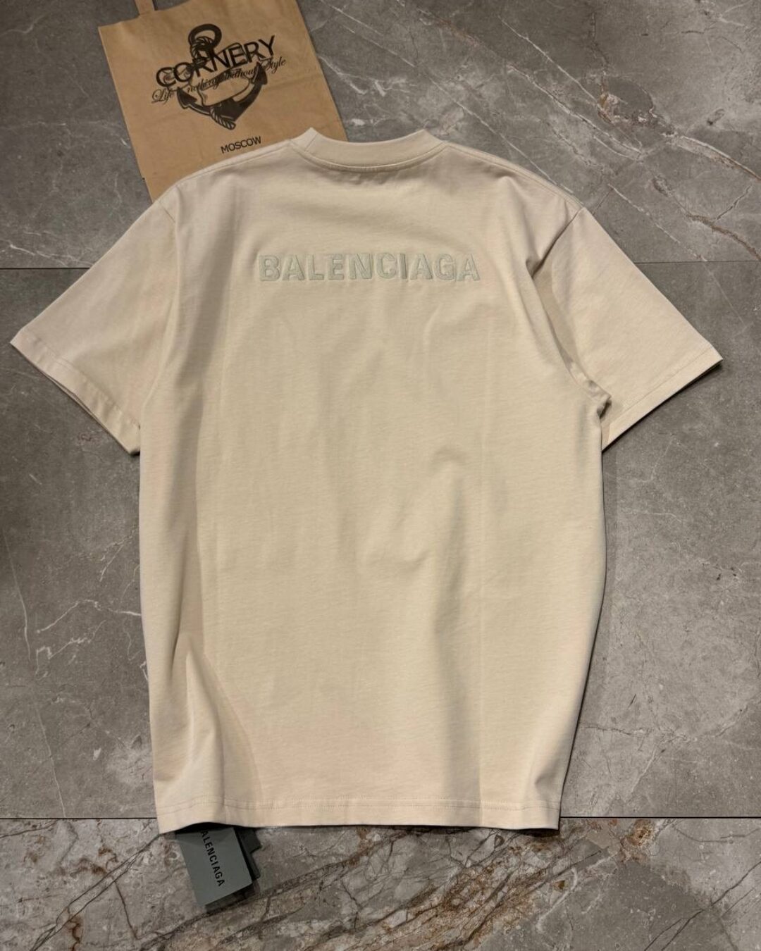 Футболка Balenciaga — фото 2