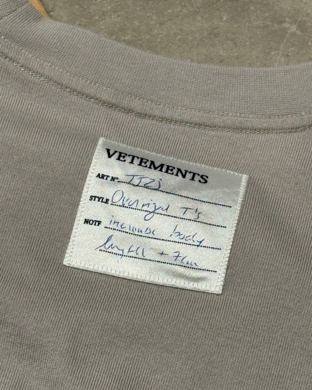 Кофта Vetements