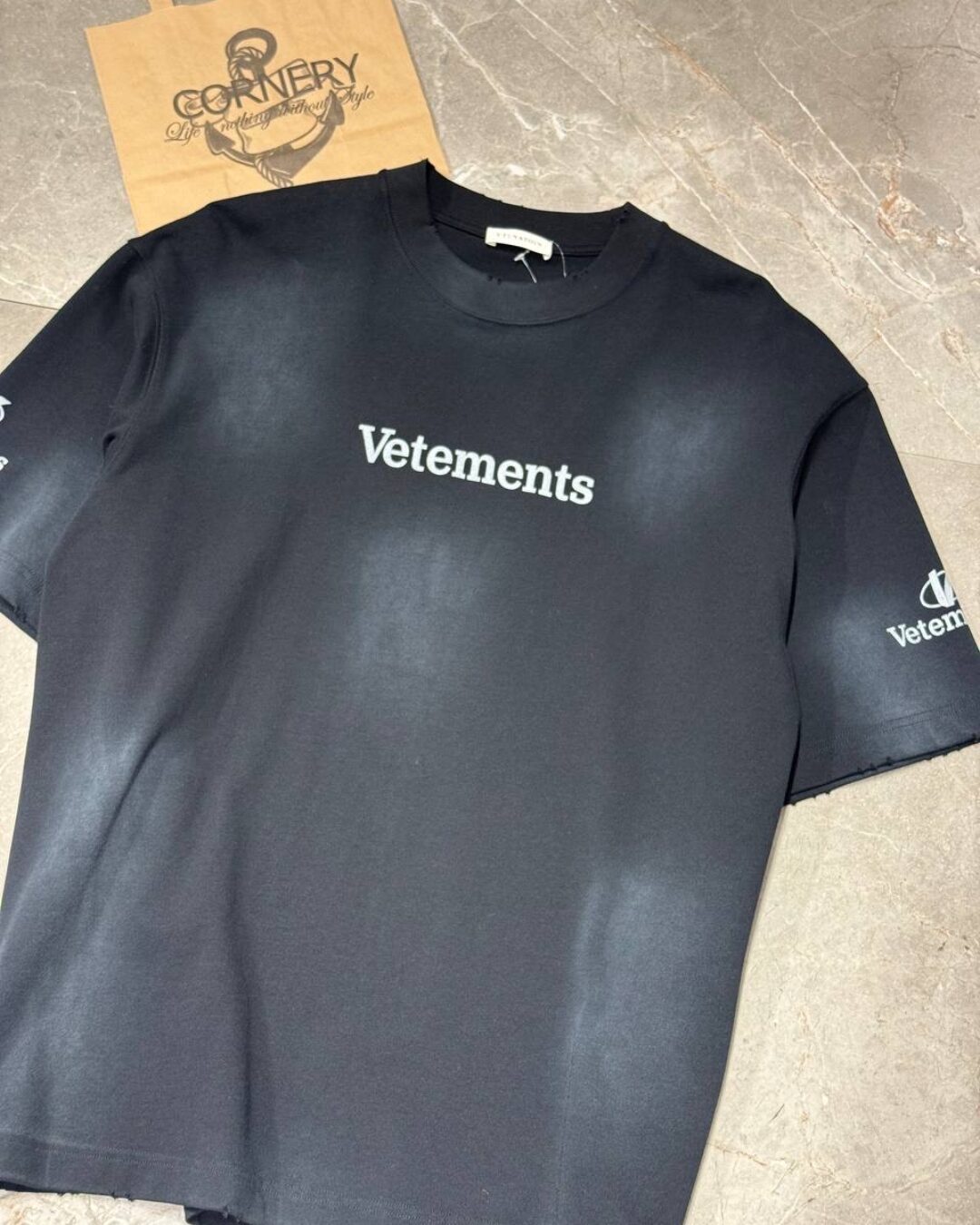 Футболка Vetements Logo