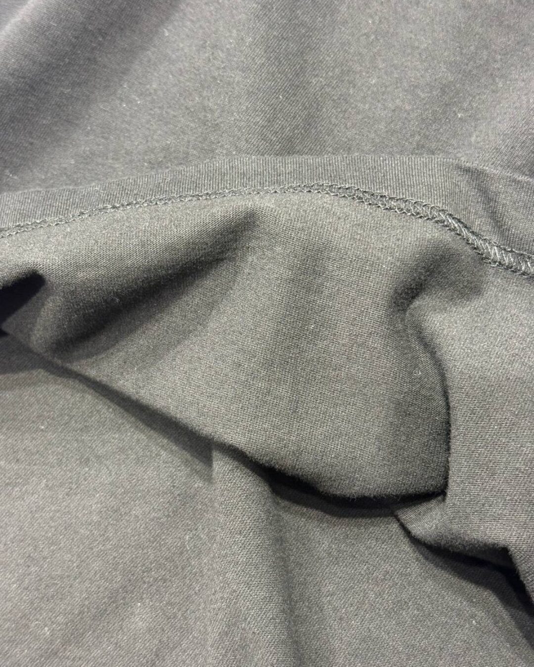 Футболка Represent