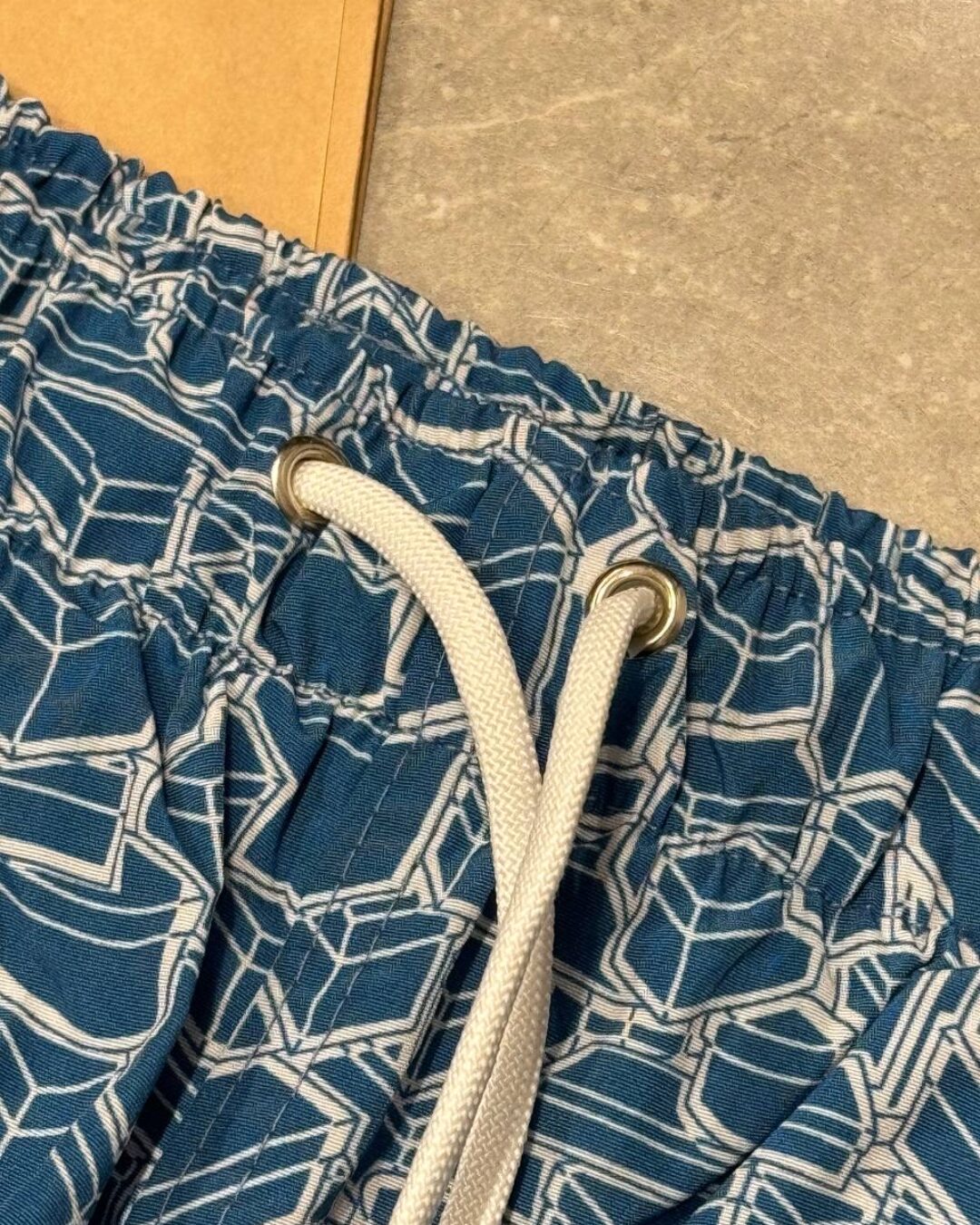 Шорты Hermes