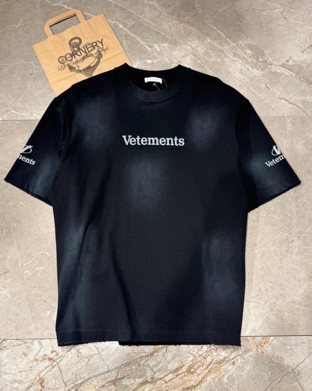 Футболка Vetements Logo