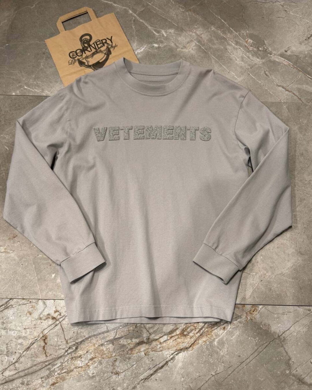 Кофта Vetements