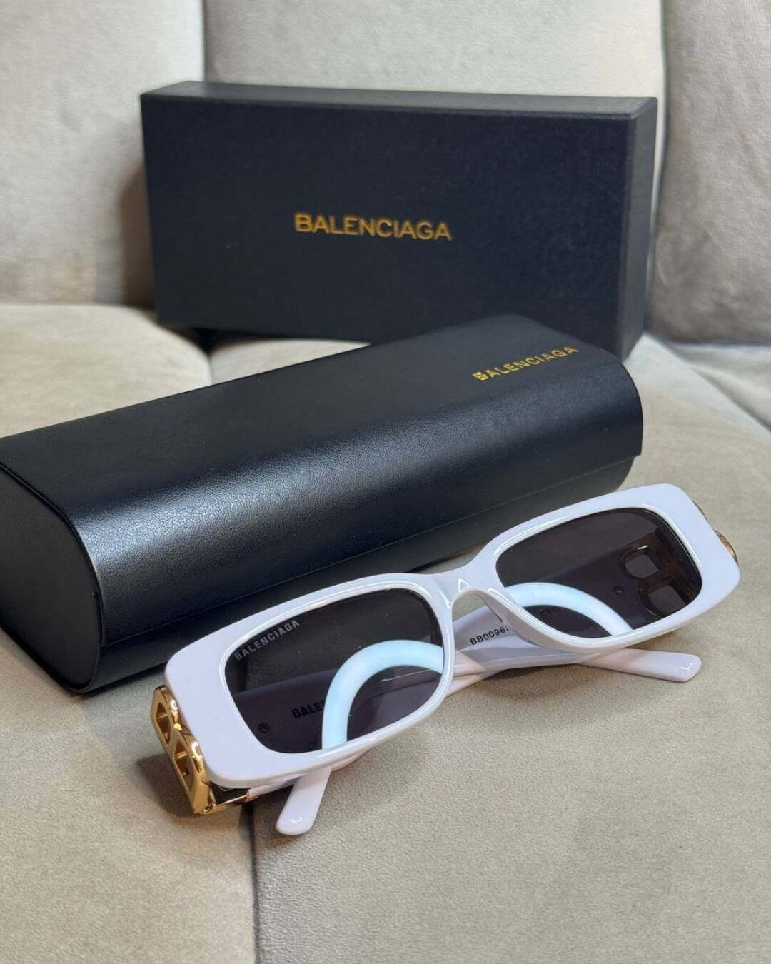 Очки Balenciaga
