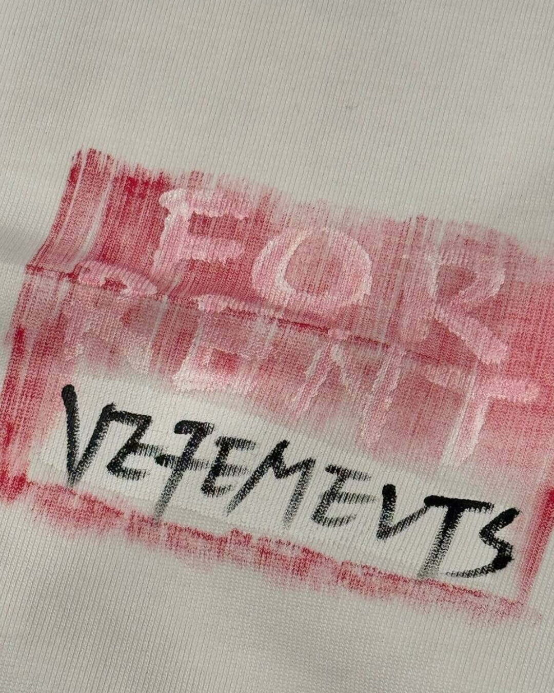 Футболка Vetements For Rent — фото 5