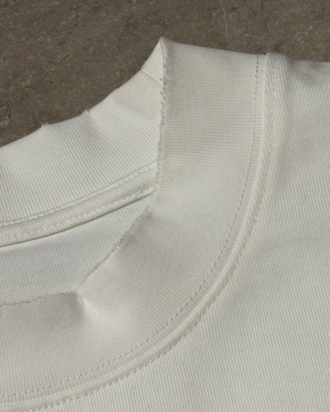 Футболка Vetements For Rent