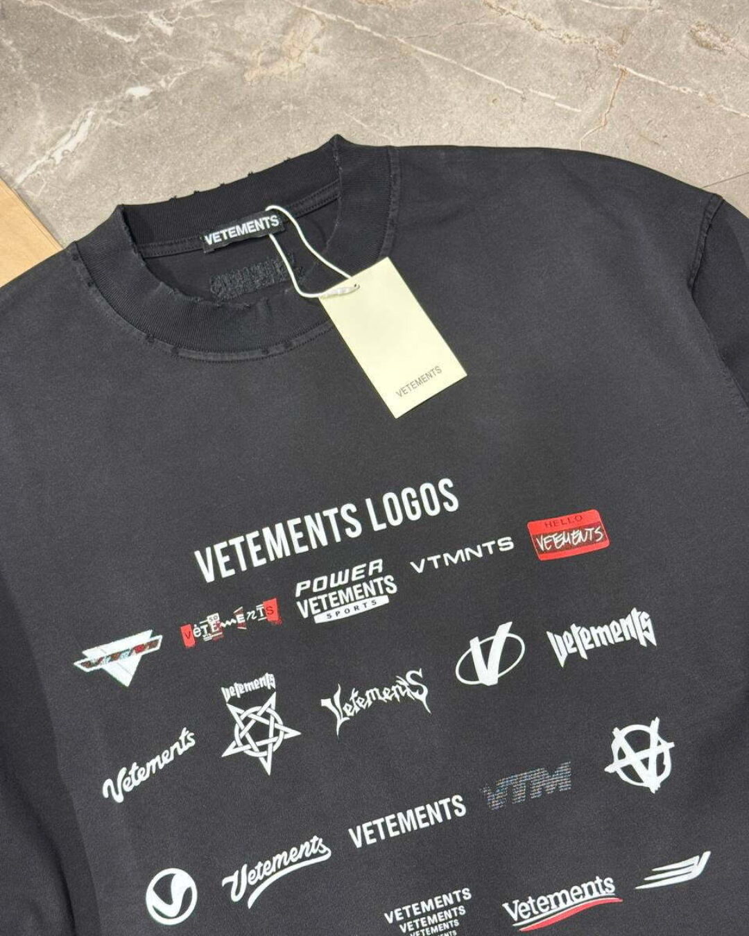 Футболка Vetements Logos — фото 3