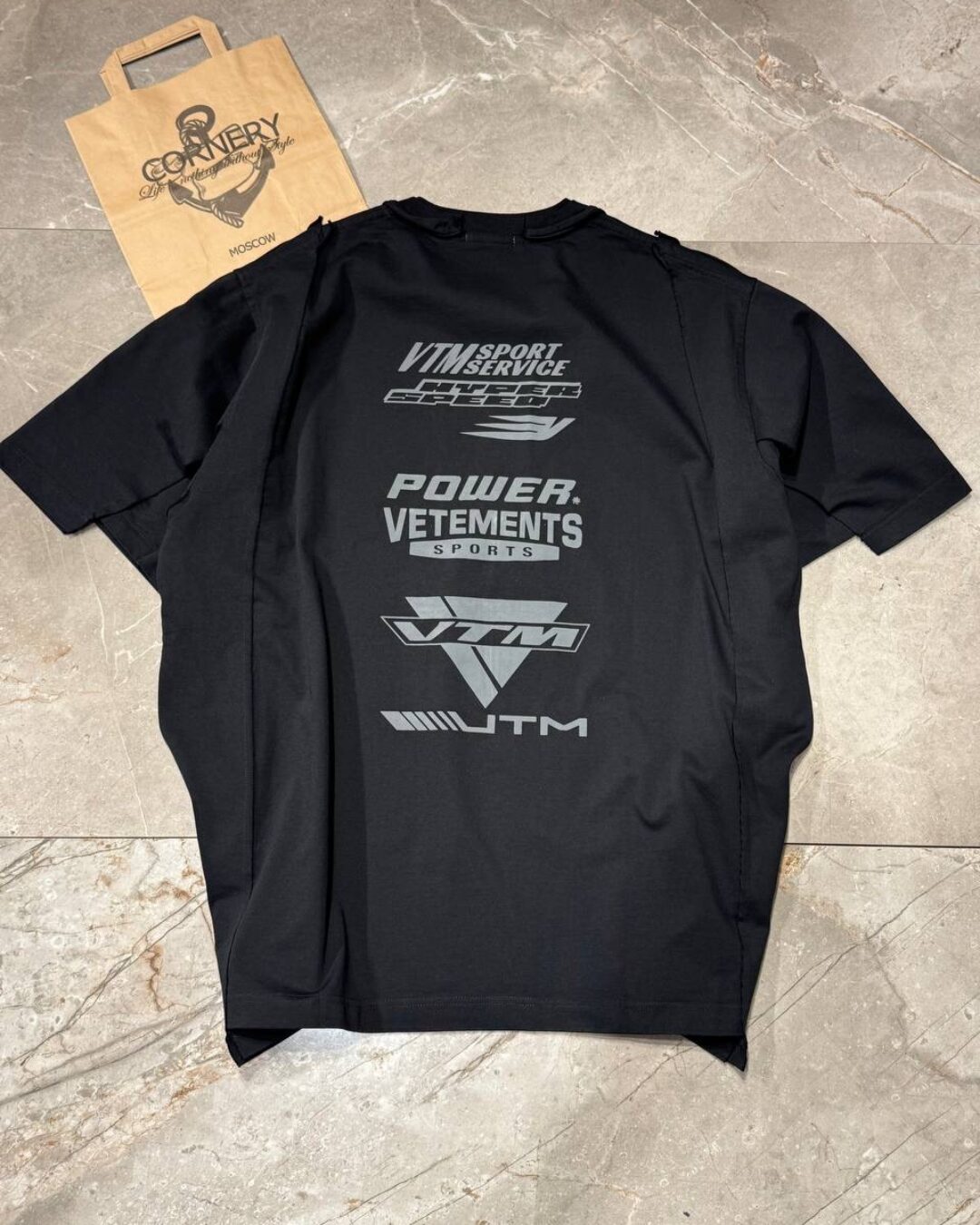 Футболка Vetements Logos