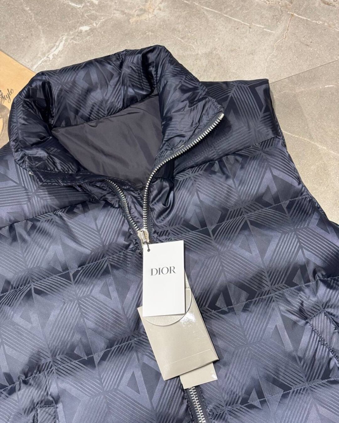 Жилет Dior