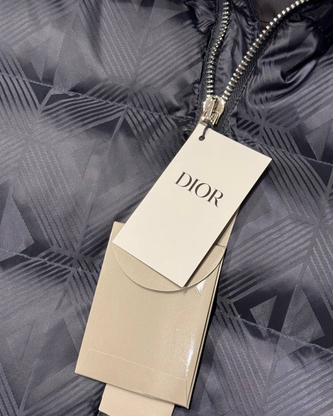 Жилет Dior