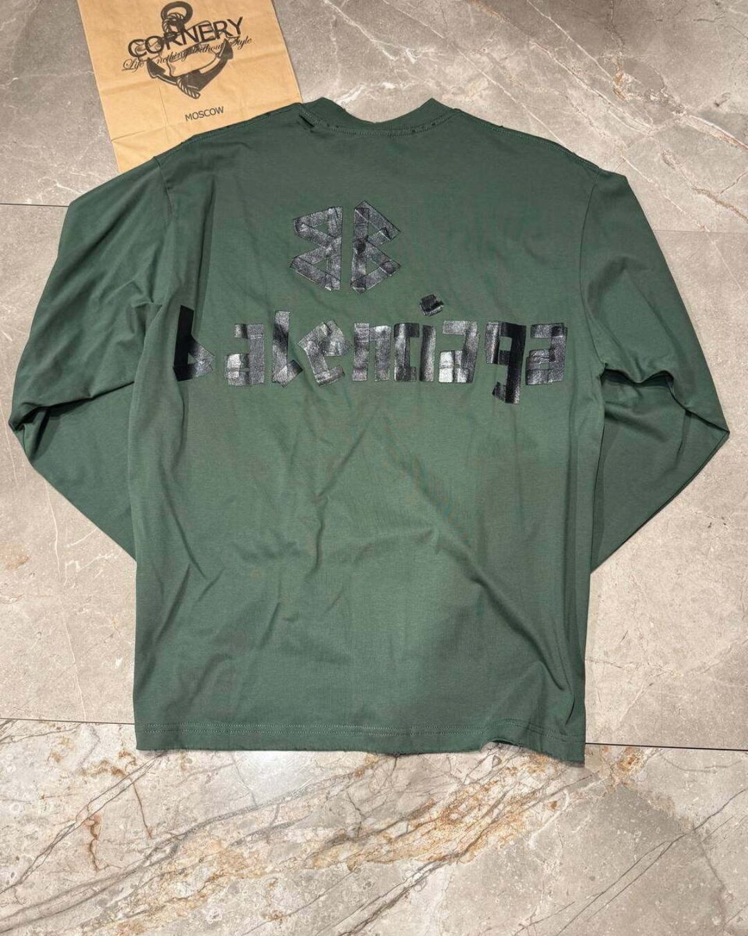 Кофта Balenciaga